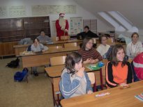 Vidám mosoly a Mikulás jutalma.