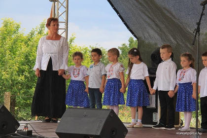 Falunapi szereplés