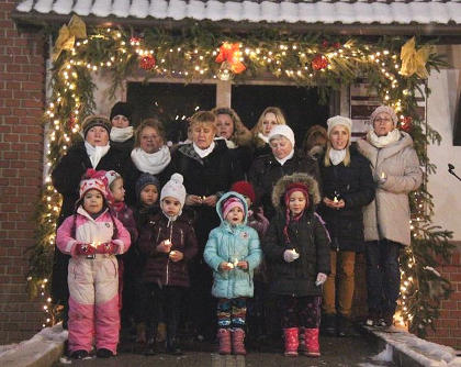 „Karácsony éjjel jöjj hozzánk...”